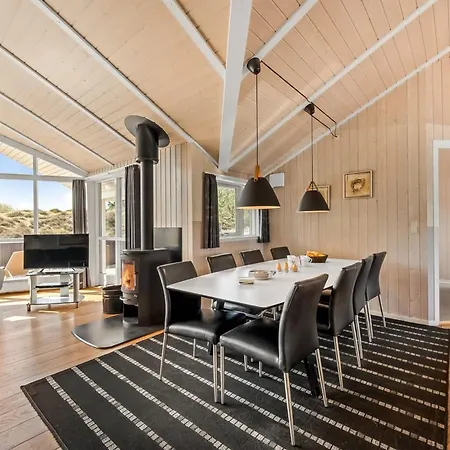 Casa de Férias Arine - 700m To The Fjord By Interhome *
