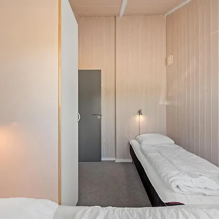 Casa de Férias Arine - 700m To The Fjord By Interhome *