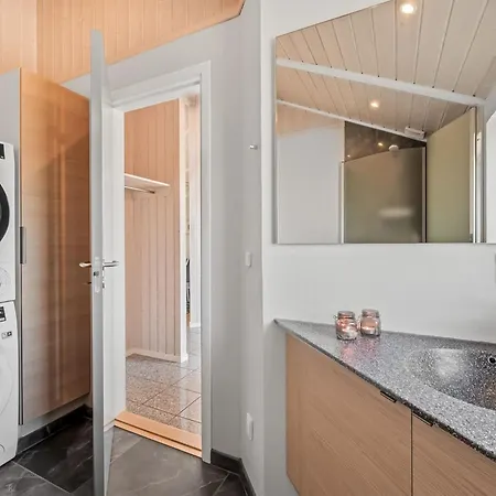 Arine - 700m To The Fjord By Interhome * Bjerregård