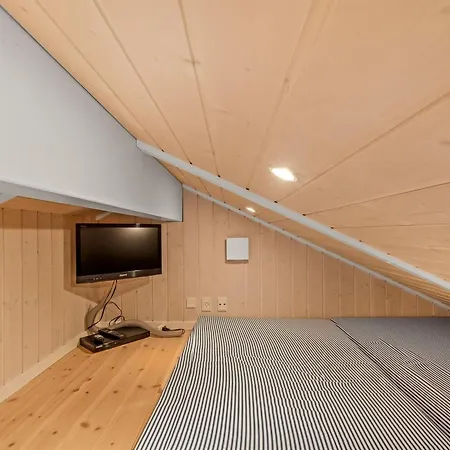 Casa de Férias Arine - 700m To The Fjord By Interhome *